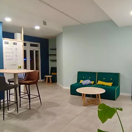 Madvibes Hostel Gran Via-3